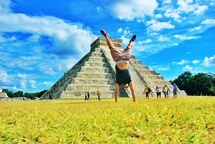 Day Trip to Chichén Itzá and Swim at Ik Kil & Hubikú Cenotes from Cancún