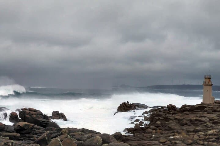 Day Trip to Fisterra & Muxía from Santiago de Compostela — Cape Finisterre Express photo 3