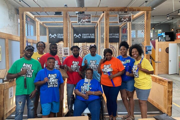 1-Hour Axe Throwing in Memphis: Craft Axe Experience and Tips photo 3