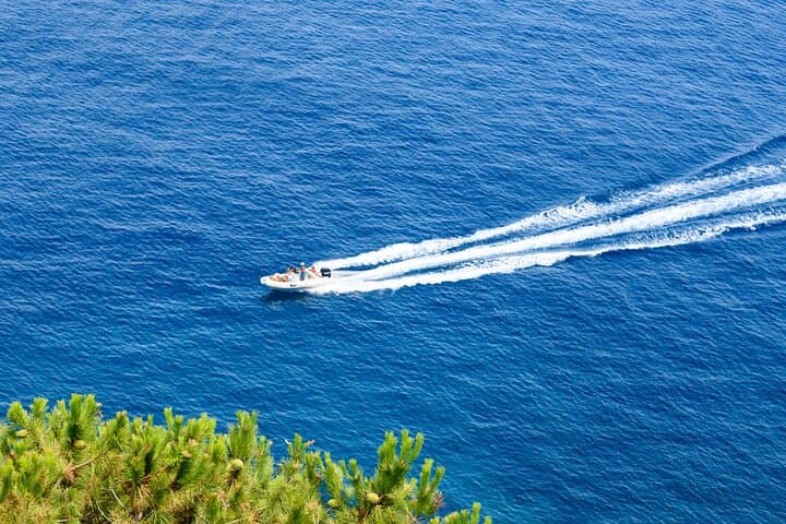 Favignana Dinghy Tour from Marsala — Snorkel, Wine & Coastal Coves photo 5