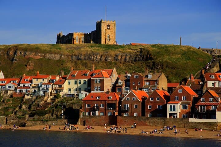 Whitby Hidden Gems: Self-Guided Treasure Hunt & Big Britain Quiz photo 2