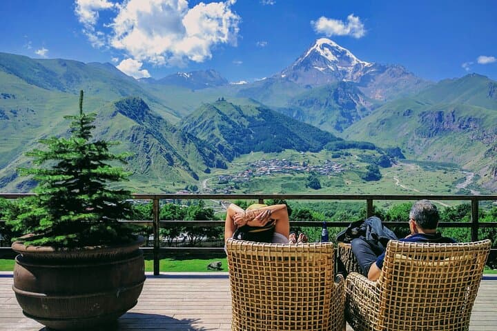 Private Kazbegi Tour: Gergeti, Ananuri & Scenic Views from Tbilisi