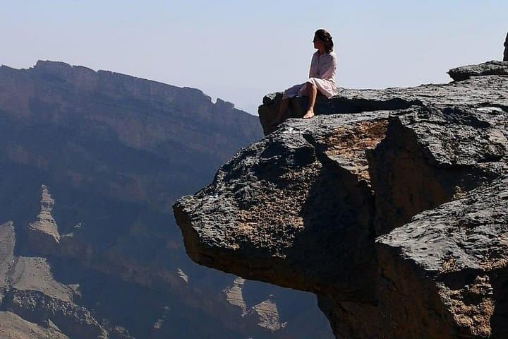 Overnight Camping on Jebel Shams: Sunrise on Oman’s Grand Canyon photo 4