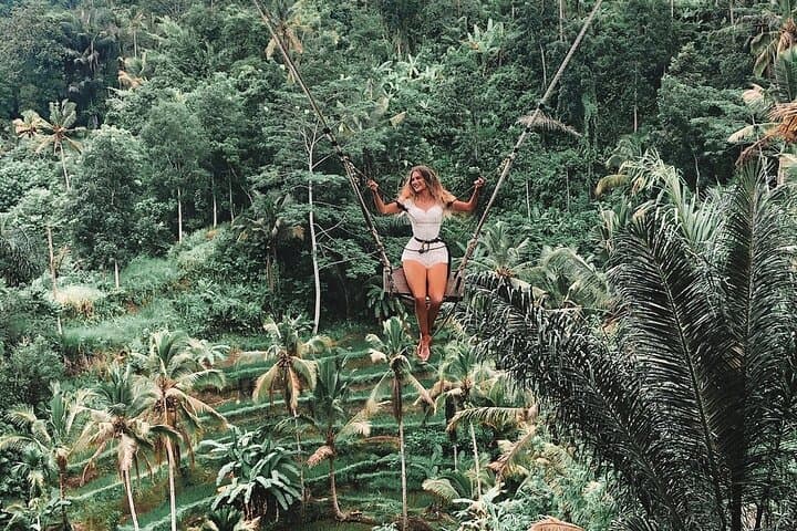 Ubud Day Tour: Sumampan Waterfall, Monkey Forest, Tegalalang Rice Terraces & Jungle Swing photo 2