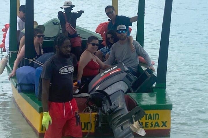 Negril Day Trip from Montego Bay: Booby Cay Lobster Lunch & Rick's Cafe Sunset photo 5