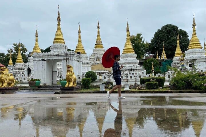Full-Day Private Lampang Tour from Chiang Mai: Markets, Temples & Ceramics