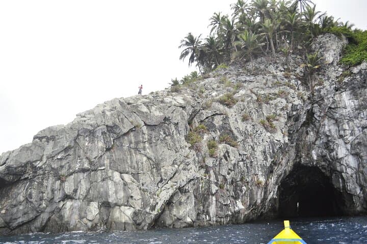Half-Day Private Santana Islet Tour: Ilhéu da Santana Boat Trip and Roça Água Izé History