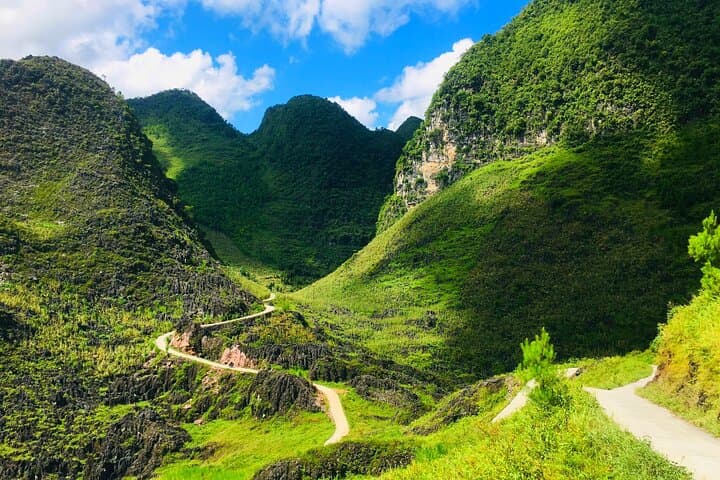 3-Day Ha Giang Loop Motorbike Adventure: Ma Pi Leng, Nho Que & Dong Van photo 2