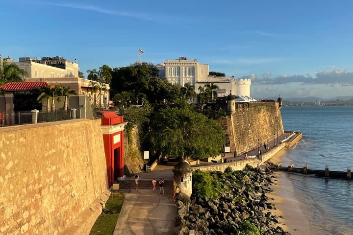 Old San Juan and El Morro: Guided Walking Tour of Historic Fortifications photo 4