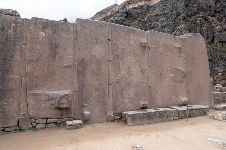 Sacred Valley to Machu Picchu by Train: 2-Day Small-Group Guide photo 5
