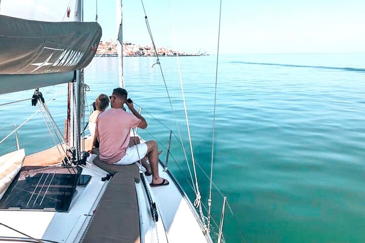 Private Lisbon Sunset Boat Tour on the Tagus with Welcome Drink photo 5
