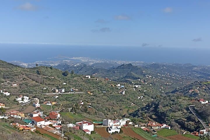 Gran Canaria Volcanoes & Wine Private Tour for Cruisers photo 3