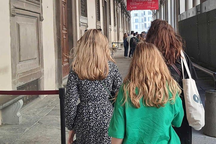 Family-Friendly Uffizi Gallery Tour in Florence — Kids-Focused Guided Visit photo 1