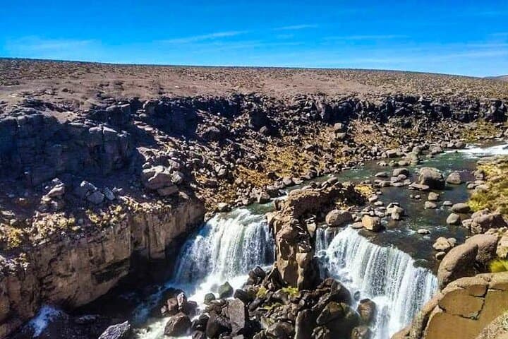 Arequipa Falls and Puruña Rock Forest Day Tour from Arequipa photo 4