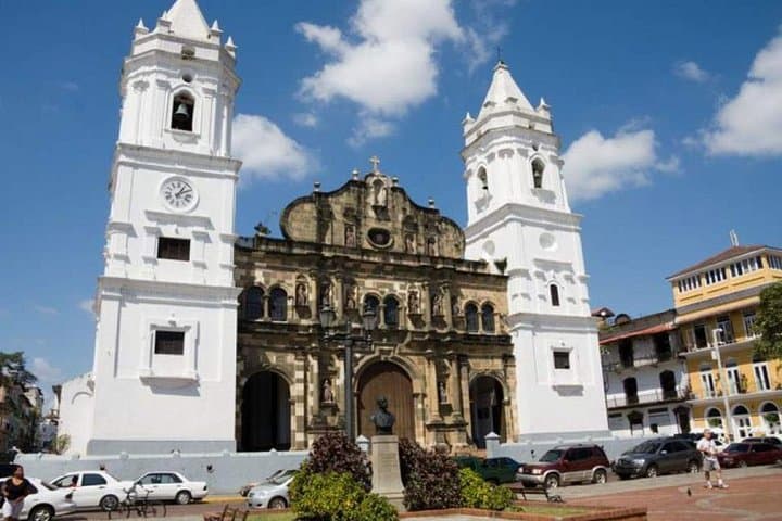 Panama Canal & Casco Viejo Guided City Tour — Miraflores Visitor Center Experience photo 3