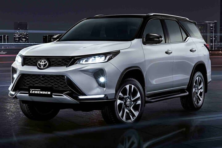Private Road Transfer: Dubai to Doha by SUV photo 4