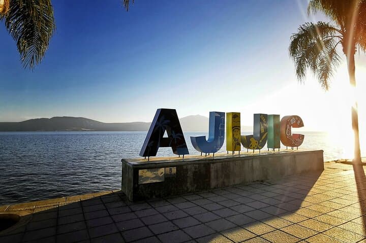Private One-Day Tour in Chapala and Ajijic: Rancho, Malecon & Ajijic Pueblo Mágico photo 4