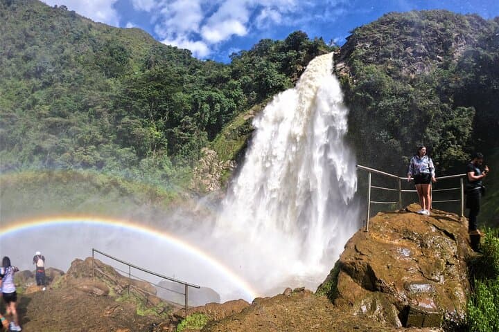 Medellín Zipline, Waterfall Hike & Sky Hammocks at Salto del Buey photo 4