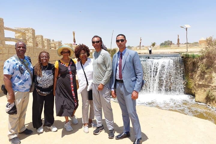Fayoum Oasis & Wadi El Hitan 4x4 Safari Day Trip from Cairo