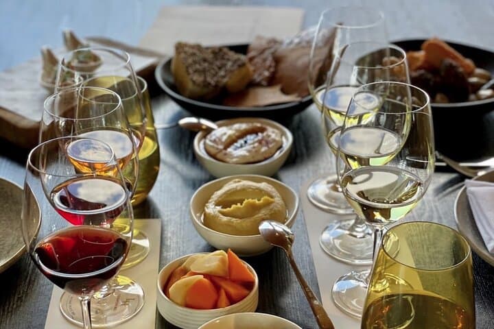 Helicopter Winery Lunch to Levantine Hill — Yarra Valley Scenic Flight & Degustation photo 5