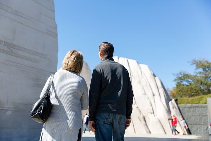 Deluxe Small-Group DC Tour: Open-Top & Glass Convertible Bus with National Archives Access