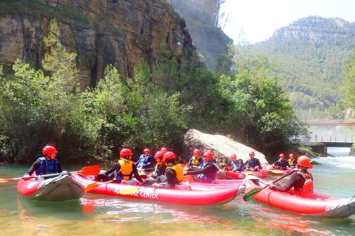 Cano-Rafting in Montanejos: Self-Paddle Class III River Adventure in Valencia photo 4