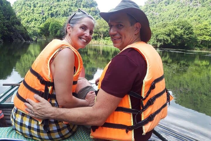 Mua Cave & Trang An Grottoes: Full-Day Private Tour from Hanoi