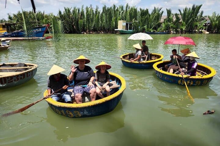 Cam Thanh Coconut Basket Boat & Hoi An Evening Walking Tour photo 5