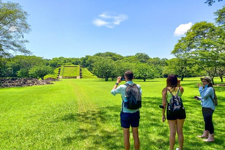 Cihuatan & Suchitoto Day Tour: Archaeology, Waterfalls and Colonial Streets photo 2