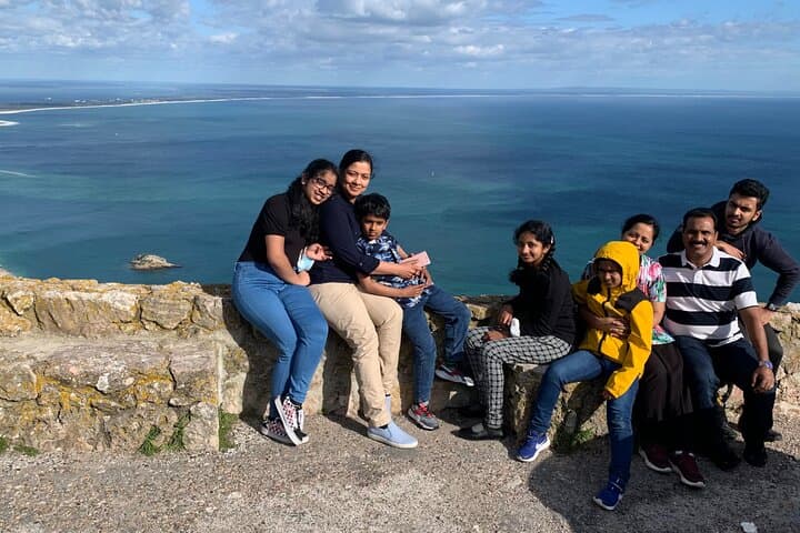 Private Sesimbra & Arrábida Day Tour with Wine Tasting and Dolphin-Spotting Boat Trip photo 4