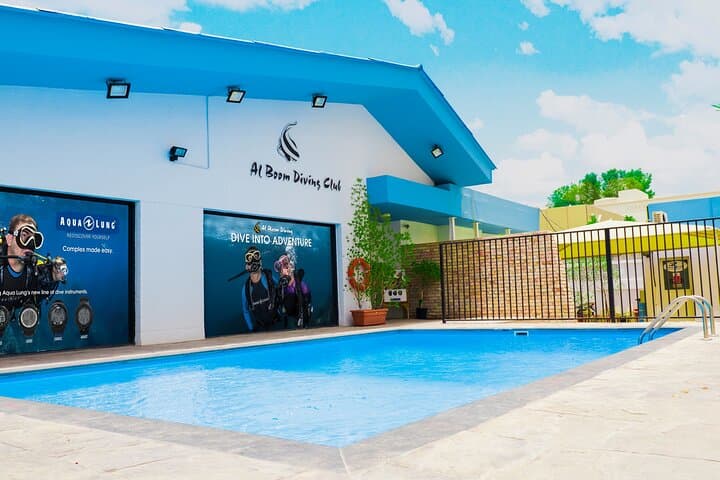 Discover Scuba Diving in Dubai: Pool Intro and Jumeirah Beach Introductory Dive photo 2