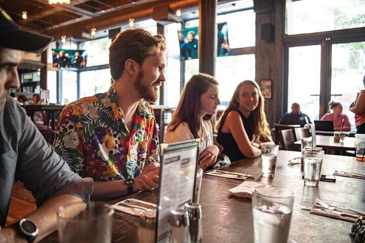 Private Chicago Food Tour: Deep-Dish, Italian Beef & Loop Walking Tour photo 4
