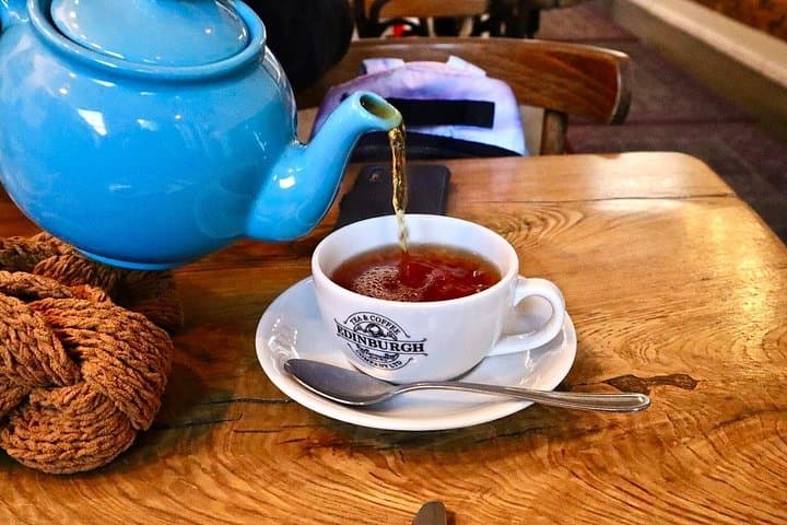 Private Food Tour of Edinburgh: Haggis, Scotch & Old Town Eats photo 3