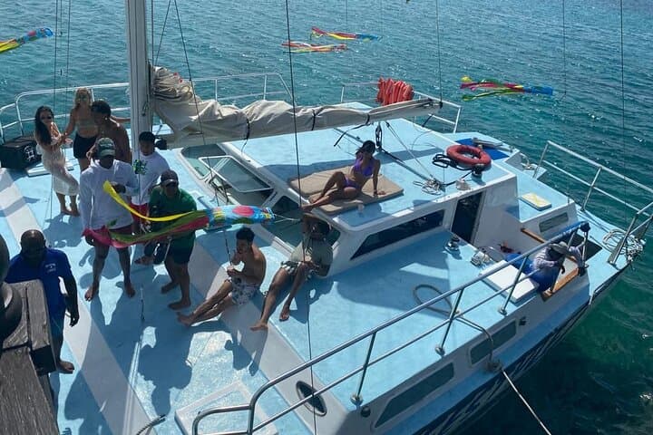 Negril Glass-Bottom Boat: Private Reef Cruise to Booby Cay photo 2