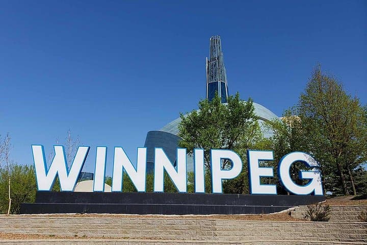 Wonderful Winnipeg: 3 Smartphone Audio-Guided Tours of Assiniboine Park & the Legislative Grounds photo 2