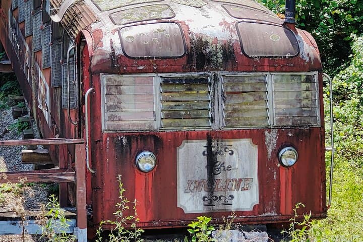 Derailed: Historic Trolley and Classic Train Ride Through Chattanooga photo 4