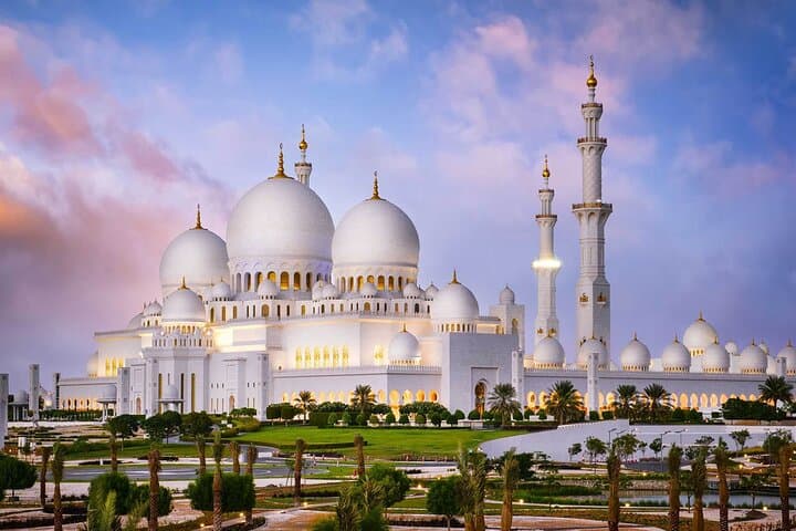 Abu Dhabi in a Day: Sheikh Zayed, Emirates Palace & Ferrari World from Dubai photo 2