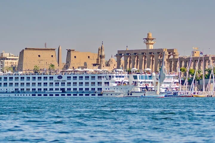 4-Day Nile Cruise: Aswan to Luxor, Abu Simbel & Optional Hot Air Balloon photo 3
