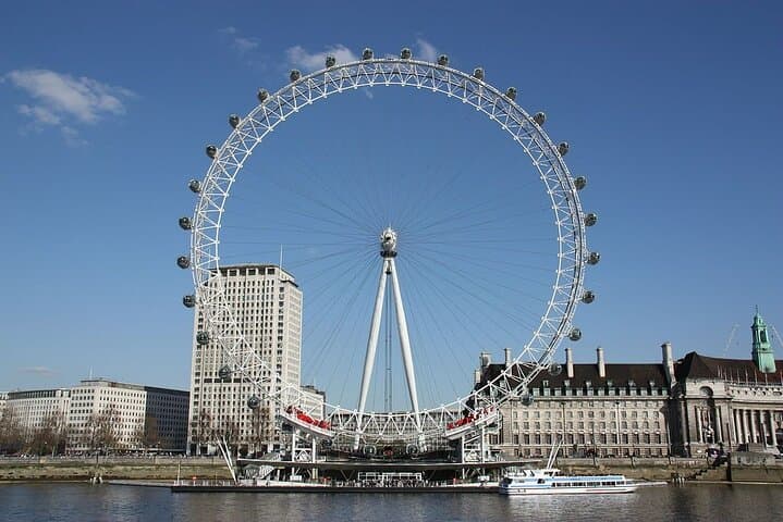 Full-Day Private London Car Tour with Optional Guide — Custom Itineraries & Stops photo 2