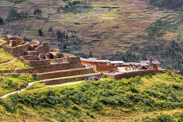 2-Day Sacred Valley and Machu Picchu Excursion — Train to Aguas Calientes & Guided Machu Picchu Visit