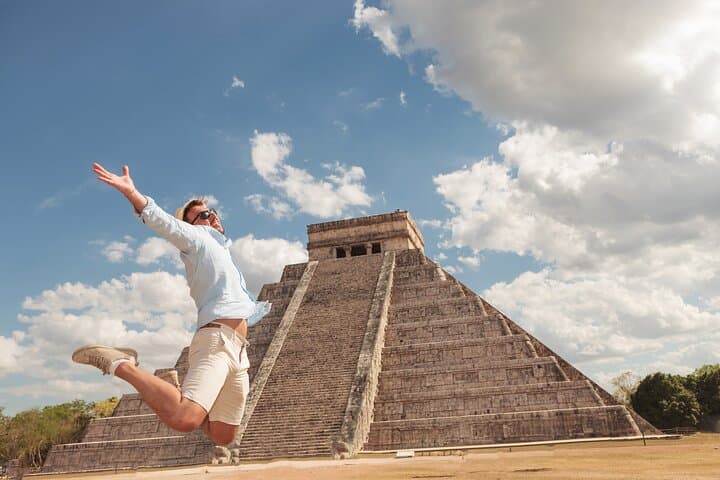 Chichén Itzá, Saamal Cenote & Valladolid Day Trip from Cancún photo 2