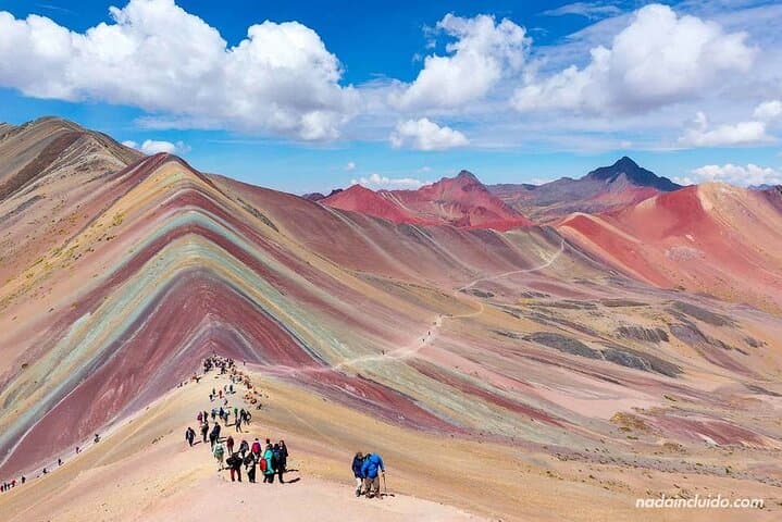 Hike Rainbow Mountain (Vinicunca): What to Expect on Peru’s 5,200m Trek photo 2