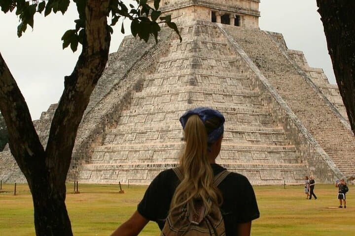 Chichén Itzá, Saamal Cenote & Valladolid Day Trip from Cancún photo 4