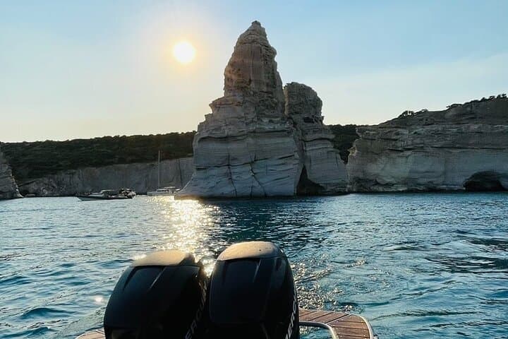 Kleftiko Rib Cruise from Adamas: Half-Day Small-Group Motorboat Adventure in Milos photo 6