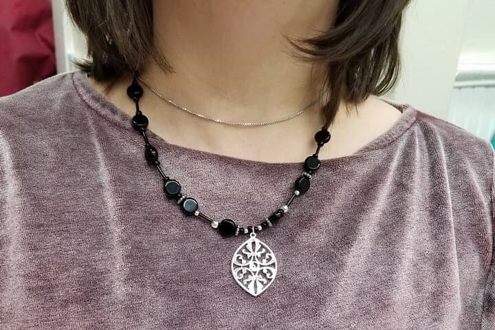 Bead Necklace Making Class in Newark — Beginner Jewelry Workshop & DIY Necklace Design