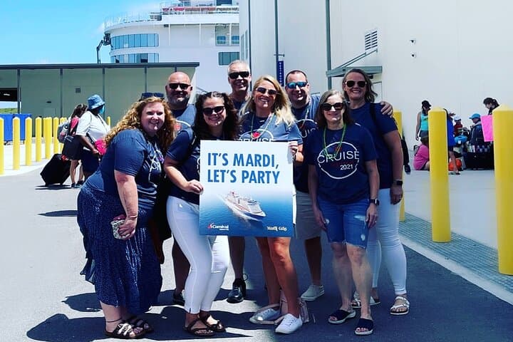 Private Transfer from Orlando MCO to Port Canaveral — Airport Ride to Cocoa Beach Cruise Terminals