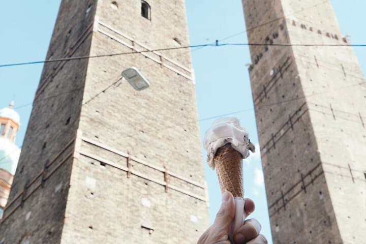 Bologna Gastronomic Experience with a Local: Emilia-Romagna Food Tour photo 5