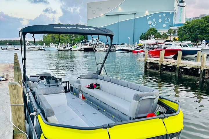 Miami Ocean Playground: 3-Hour Pontoon Tour with Waterslide, Snorkeling & Paddle Sports photo 5