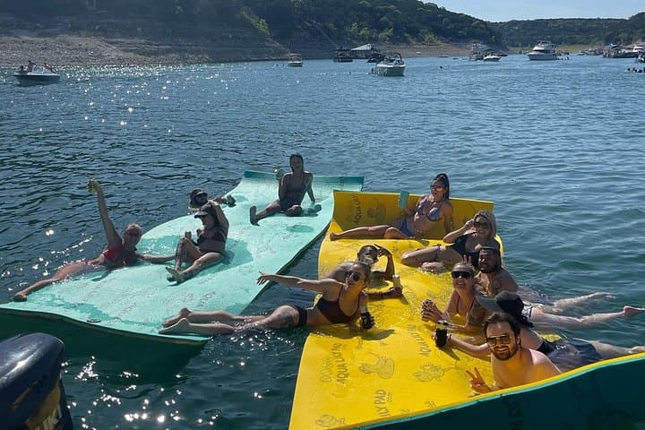 3-Hour Private Boat Charter on Lake Travis — Lakeway Sunset Cruise photo 6