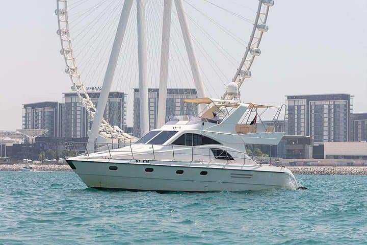 Private 55-Foot Luxury Yacht Cruise in Dubai Marina: 1-Hour Charter photo 3